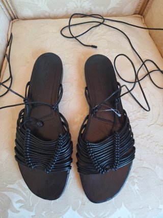 Sandalias de piel Massimo Dutti negras