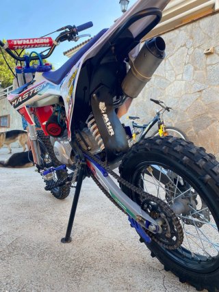 Pit Bike Enduro/Motocross Azul y Blanca