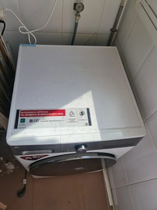 LG 12kg AI DD™ Gama Alta Como nueva (3a. poco uso)