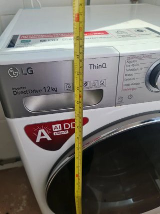 LG 12kg AI DD™ Gama Alta Como nueva (3a. poco uso)