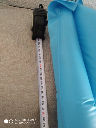 Colchoneta hinchable azul