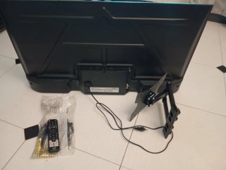 TV JVC LT-40VDF2500 LED - Pantalla Rota