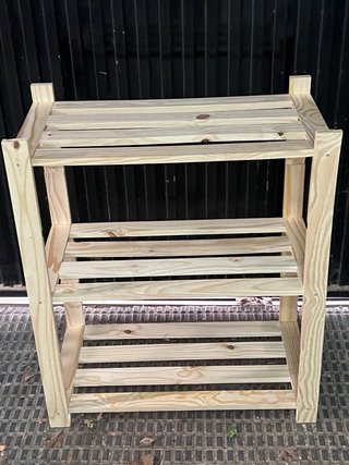 Estantería de pino de 3 baldas
