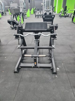 Máquina de gimnasio nueva y usada