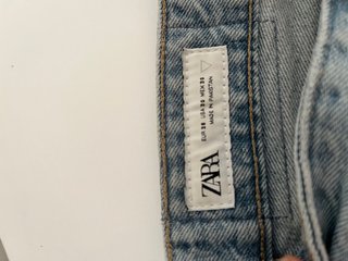 Pantalón vaquero ancho Zara Talla 38