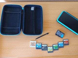 Nintendo 2DS XL Azul y Negra