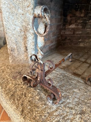 Morillos para chimenea de hierro forjado