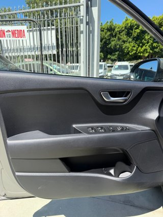 KIA Stonic 1.0 T-GDi MHEV Drive 120