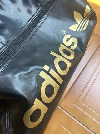 Bolsa Deporte Adidas Negra y Dorada