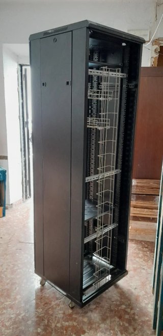 Armario Rack Telecomunicaciones
