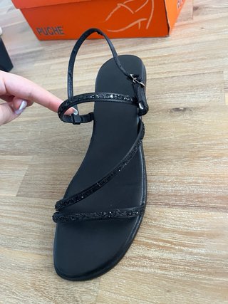 Sandalias Negras Brillantes
