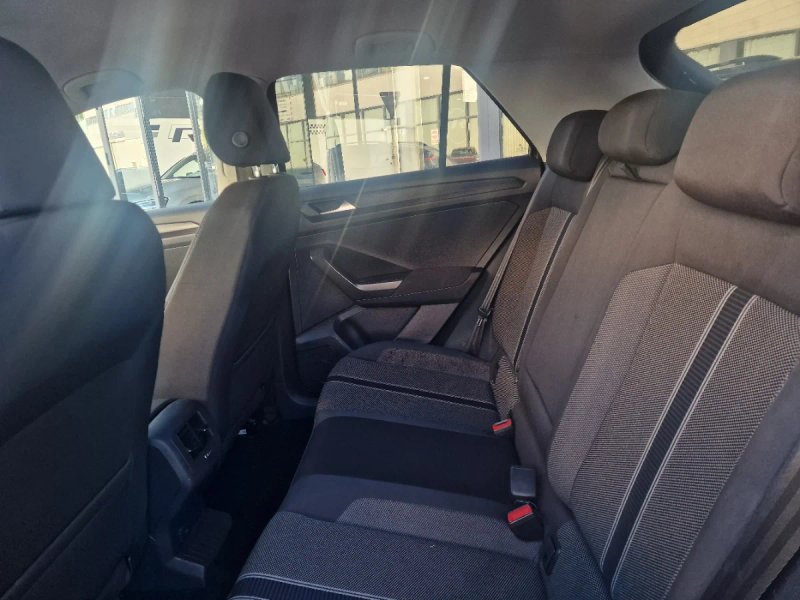 Volkswagen T-Roc 2019, foto 7