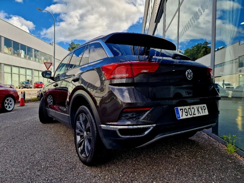 Volkswagen T-Roc 2019, foto 10