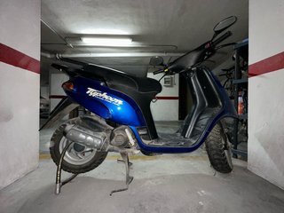 Piaggio Typhoon Azul Scooter