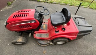 Tractor Cortacésped MTD LE 135
