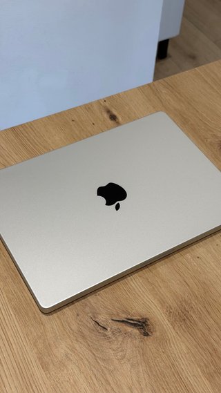 NUEVO MacBook Pro M5 512GB