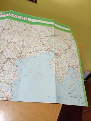 CARTA TURISTICA E AUTOMOBILISTICA D'ITALIA VINTAGE