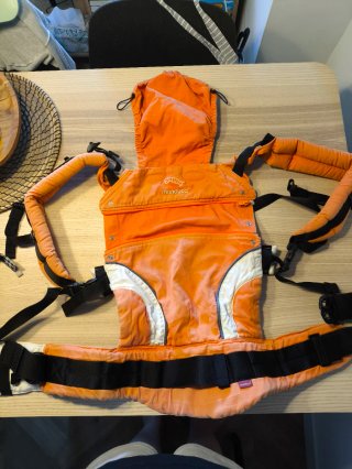 Mochila Portabebés Manduca Naranja