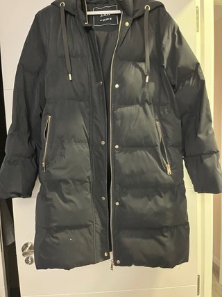 Plumas Zara Negro Talla M