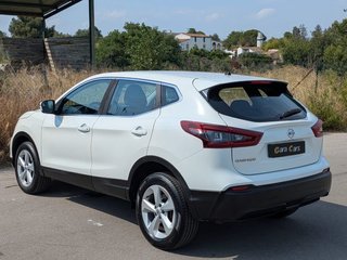 Nissan Qashqai Acenta DIG-T 103 kW