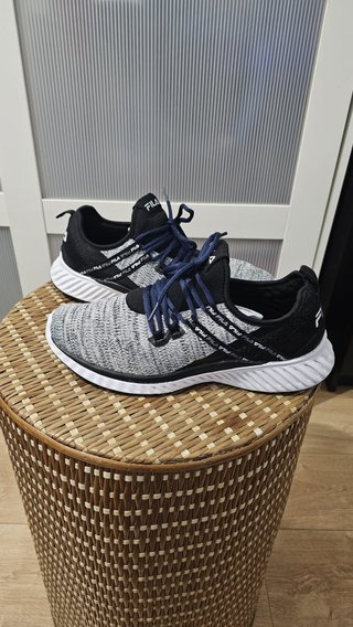 Zapatillas Deportivas FILA Talla 42EU / 9US