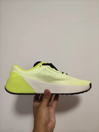 T44,5 Nike Air Zoom TR Amarillas