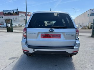 Subaru Forester 2010