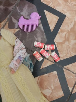 Barbies y complementos de moda