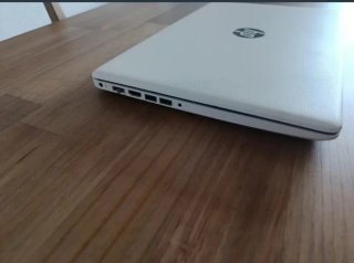 Portátil HP 480GB SSD+8GB RAM. Blanco