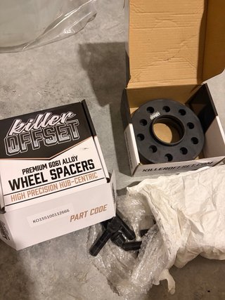 Espaciadores de rueda + tornillos para BMW