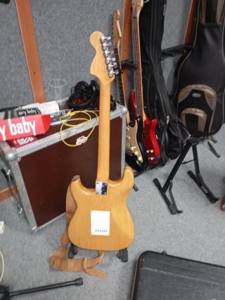 Guitarra eléctrica kiso Suzuki de los 70 sonidazo