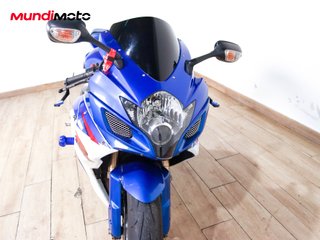 SUZUKI GSX-R 600 K7