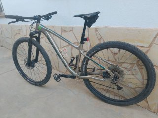 Kona Kahuna 29 - talla M Bicicleta Montaña