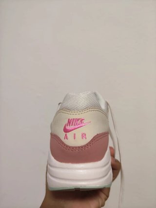 T38 Nike Blancas Rosas