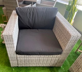 NUEVO CONJUNTO DE JARDIN O TERRAZA
