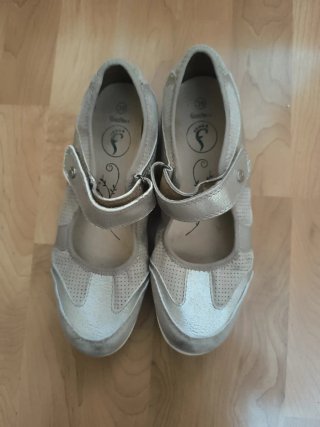 Zapatos Goefrey Beige/Plata Talla 39