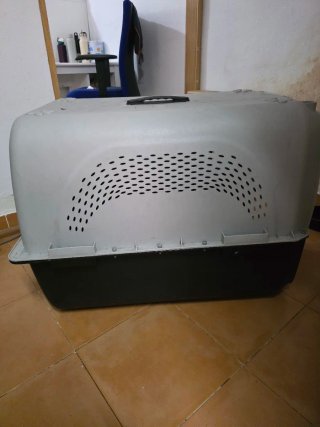 Transportín perro kennel beige y negro