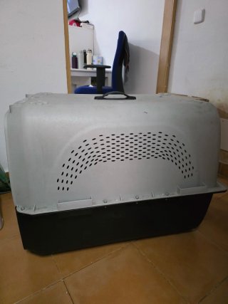 Transportín perro kennel beige y negro