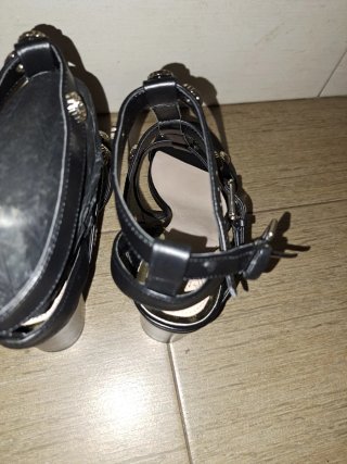 Sandalias Tacón Negro 7cm