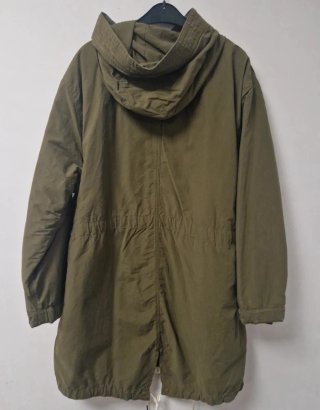 Parka verde chico Talla L