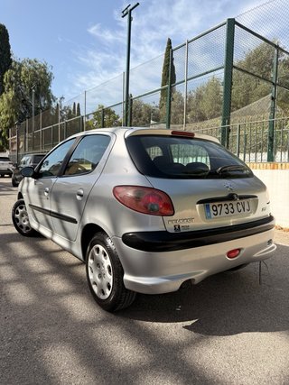 Peugeot 206 2003