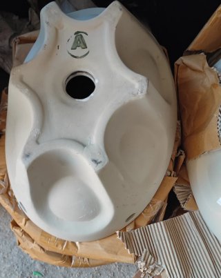 Lote .Lavamanos  Cerámica Blanco/Beige pequeño.