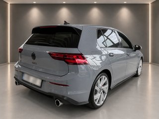 VW Golf 8 GTI 245CV DSG · 2022 IQ.LIGHT LED Matrix