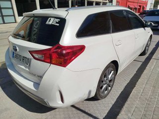 Toyota Auris 2013 1.8 140cv hybrid