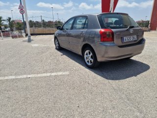 Toyota Corolla 2003