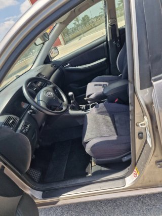 Toyota Corolla 2003