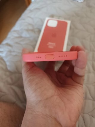 Funda iPhone 13 Original Apple Roja