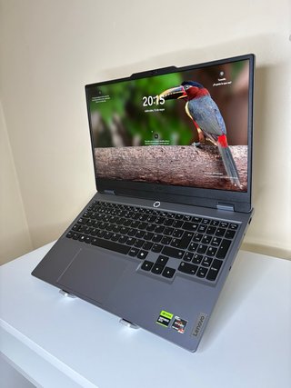 Portátil Lenovo LOQ 15ARP9 RTX 4050