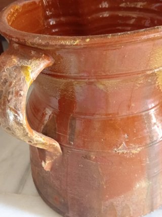 Herrado o Cántaro de barro antiguo