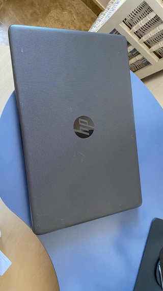 Portátil HP 250 G7